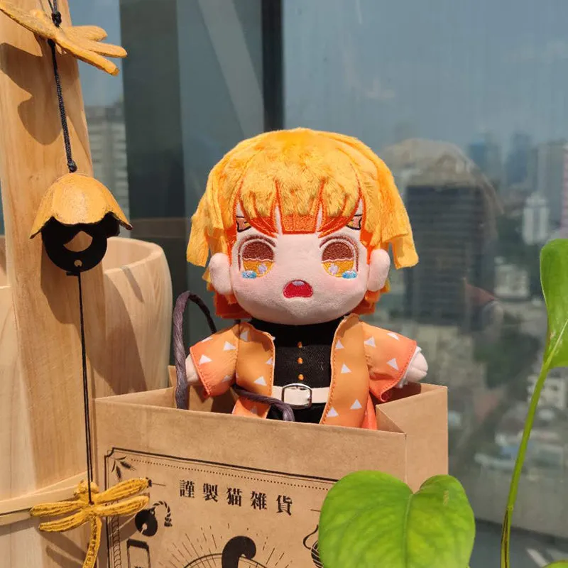Demon Slayer / Kimetsu No Yaiba Zenitsu Agatsume Plush Dress up Doll (20 cm) Hyper detailed
