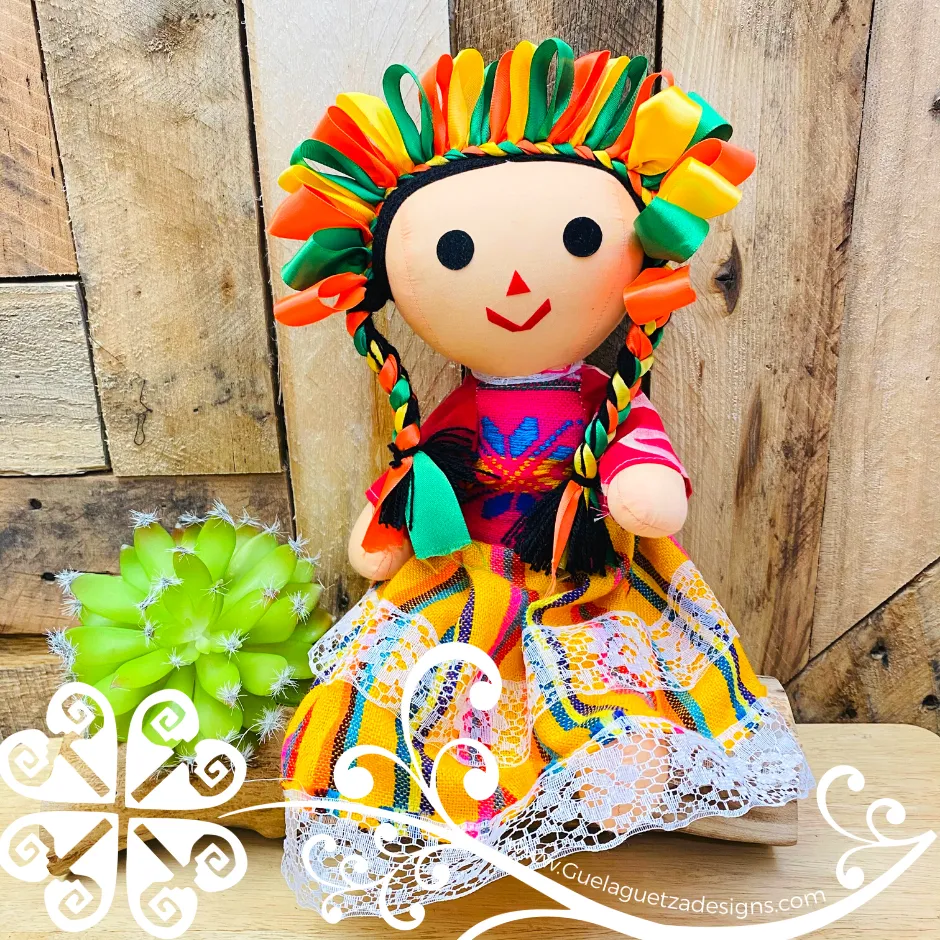Large Mexican Otomi Doll - Sencilla