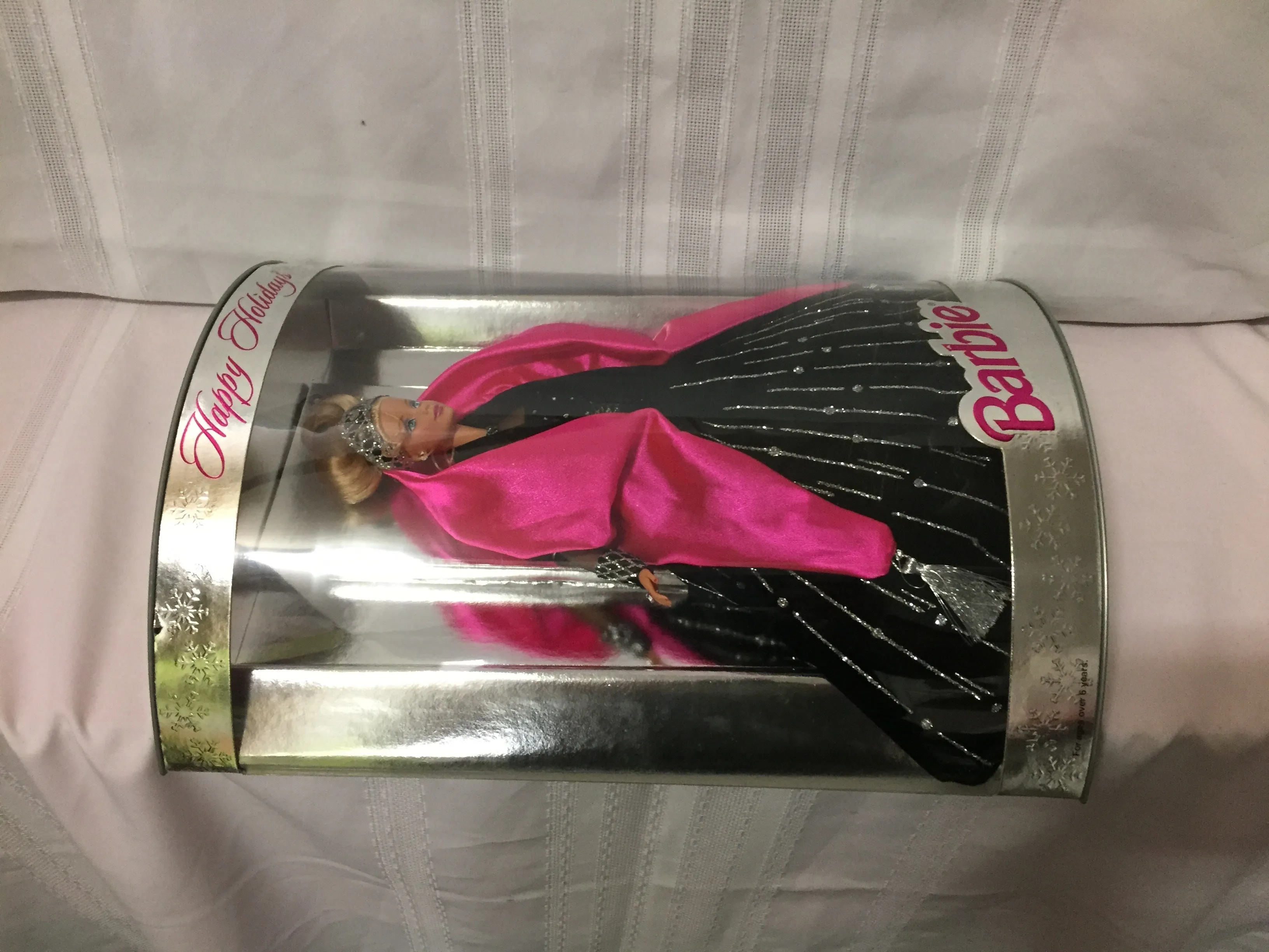 Vintage 1998 Special Edition Happy Holidays Barbie #20200 NRB Mattel Hallmark